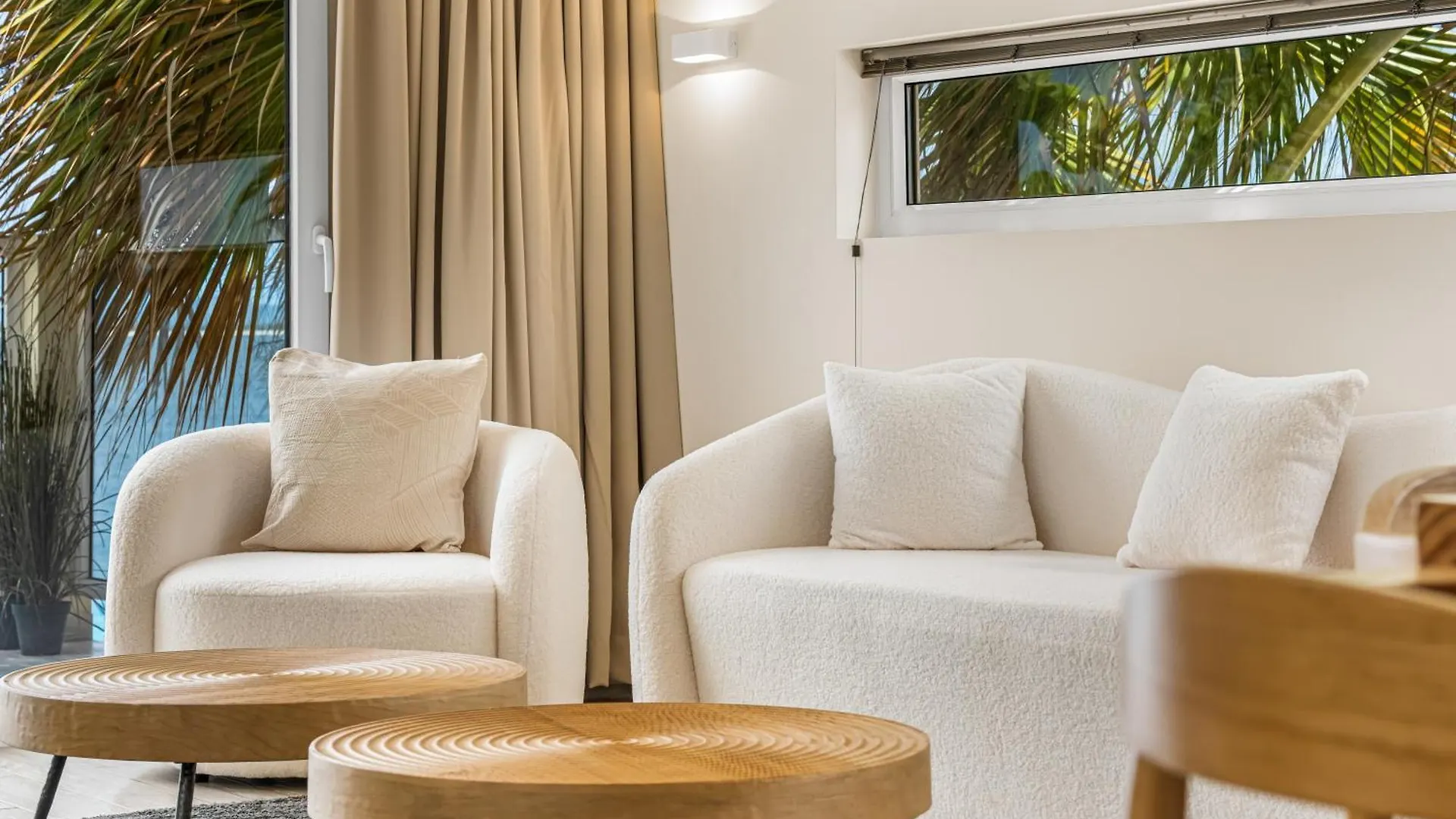Boutique Hotel Bougainvillea Kralendijk 4*,  Bonaire, Sint Eustatius en Saba