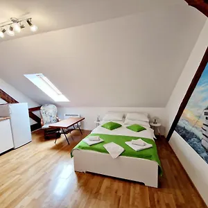 Teslova Bed & Breakfast Ljubljana