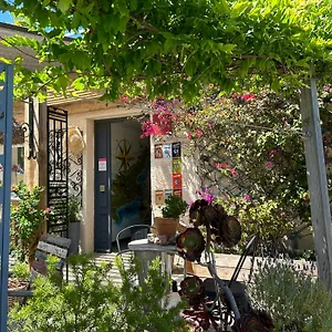 Provencale 2* Saint-Raphael (Var)